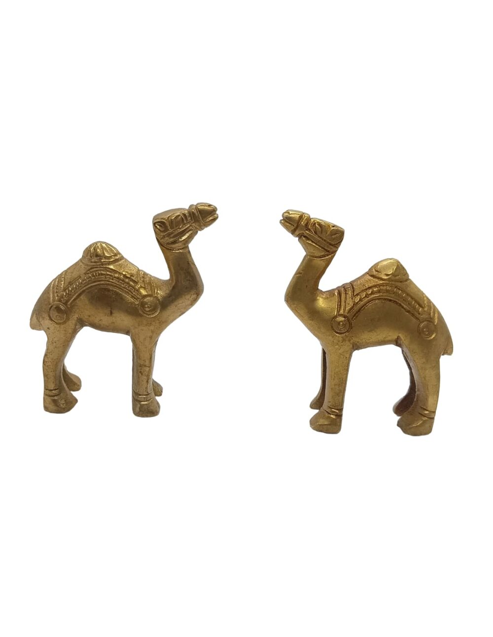 brass camel showpiece